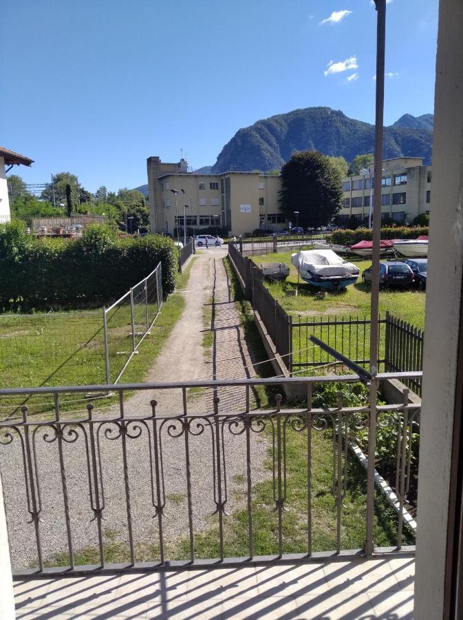 Tra La Stazione E Il Lago Apartment Verbania Exterior photo