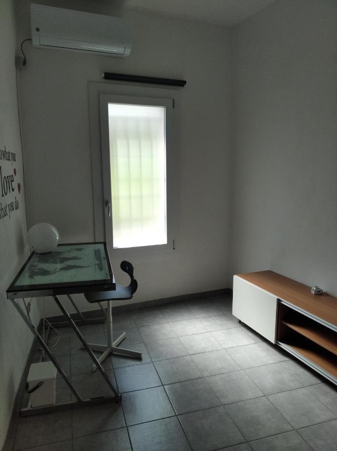 Tra La Stazione E Il Lago Apartment Verbania Exterior photo