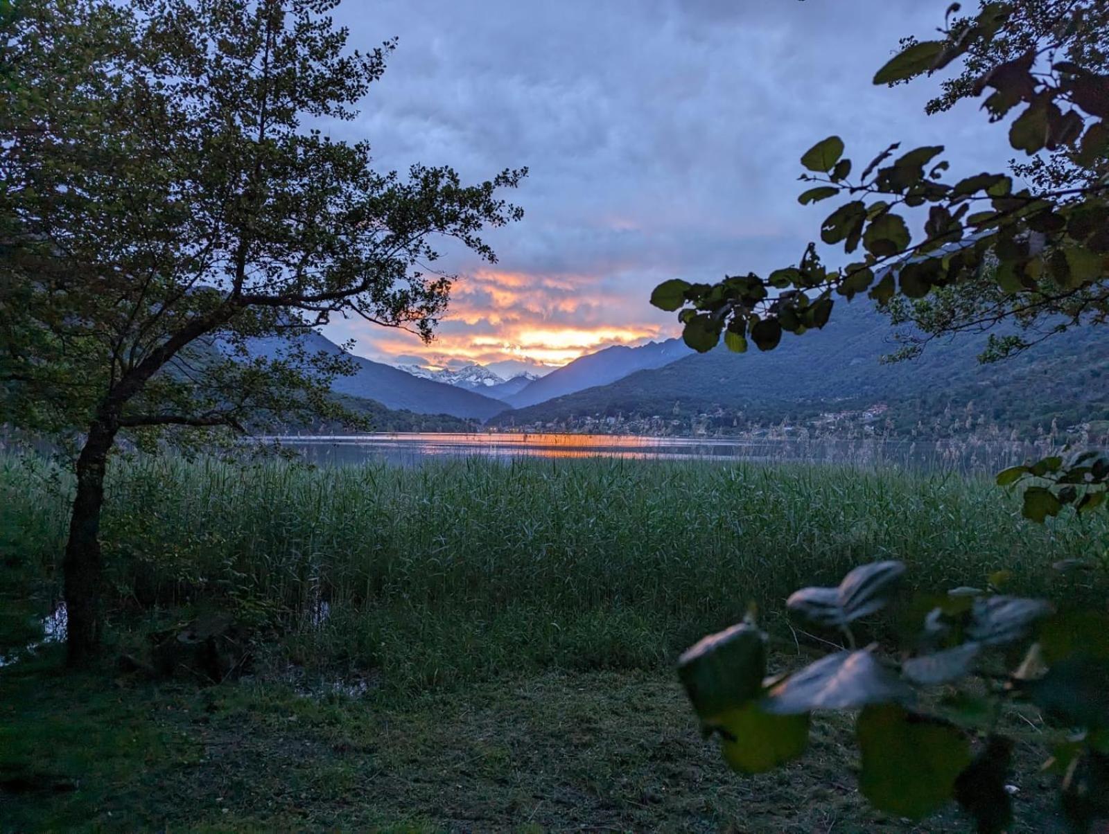Tra La Stazione E Il Lago Apartment Verbania Exterior photo